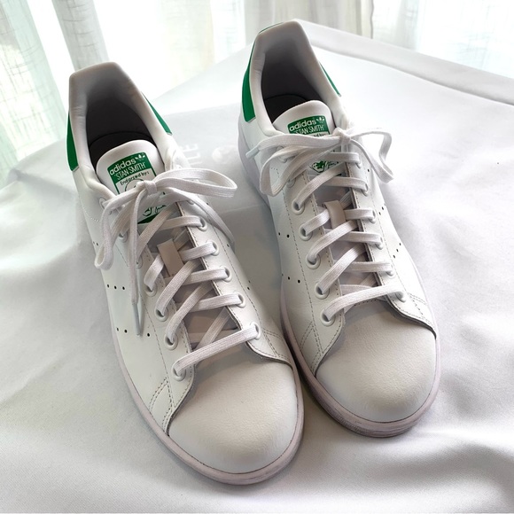 adidas Originals unisex Stan Smith Big Kid 7, women’s 8.5/9.* Barely worn. - Picture 1 of 10